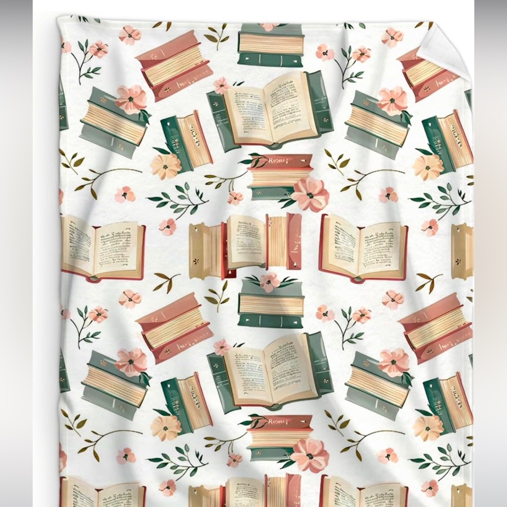 Book Lovers Blanket - Picture 3 of 6